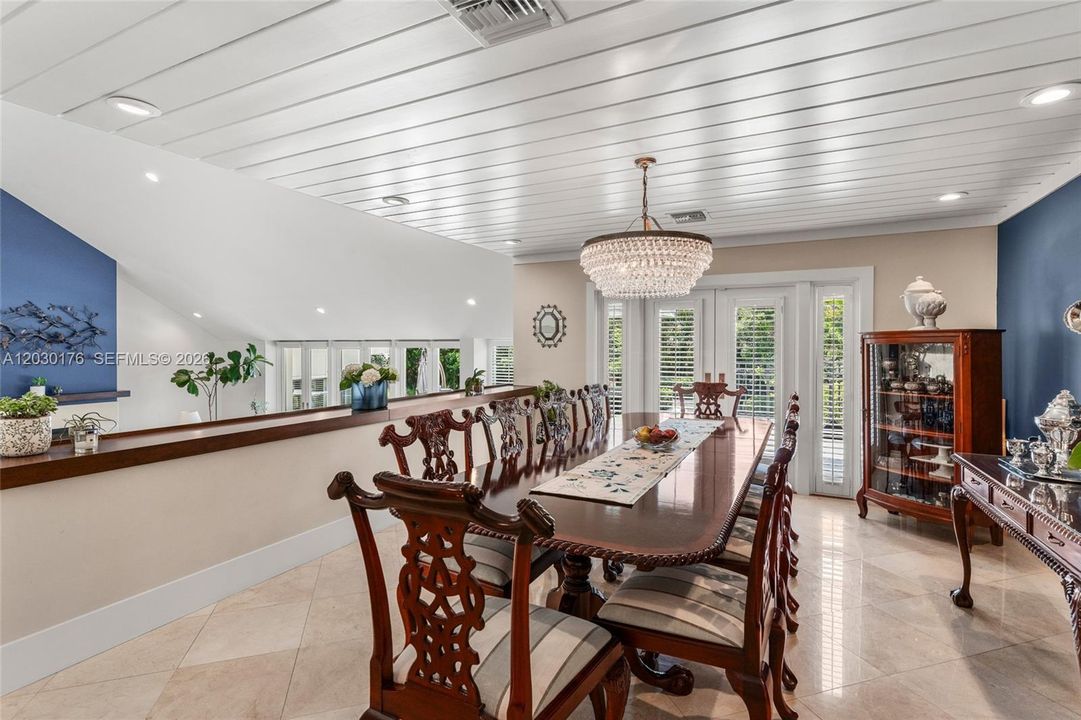 For Sale: $5,750,000 (5 beds, 5 baths, 4486 Square Feet)