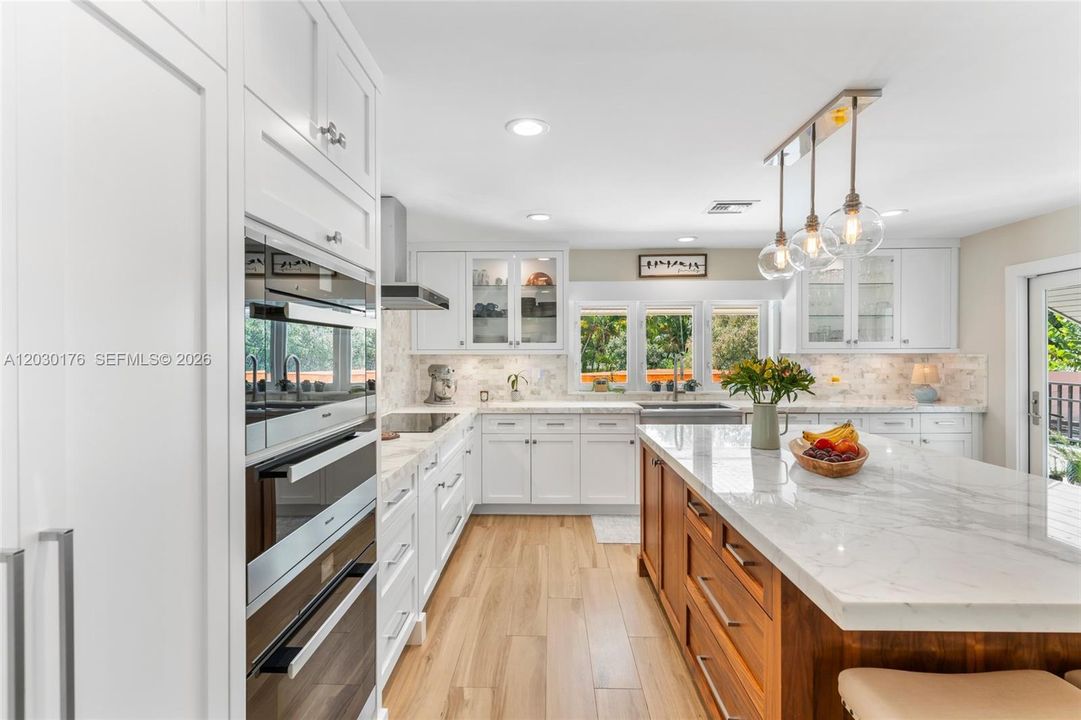 For Sale: $5,750,000 (5 beds, 5 baths, 4486 Square Feet)