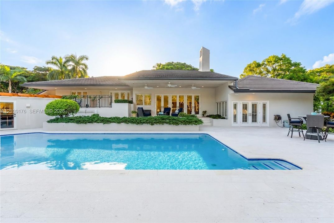 For Sale: $5,750,000 (5 beds, 5 baths, 4486 Square Feet)