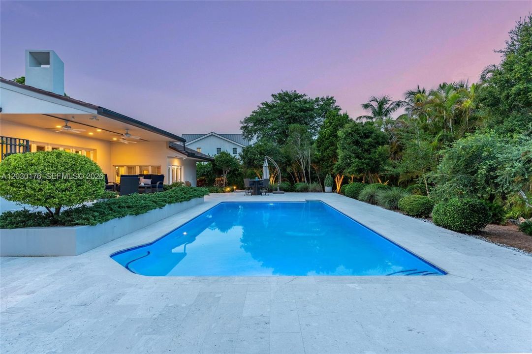 For Sale: $5,750,000 (5 beds, 5 baths, 4486 Square Feet)