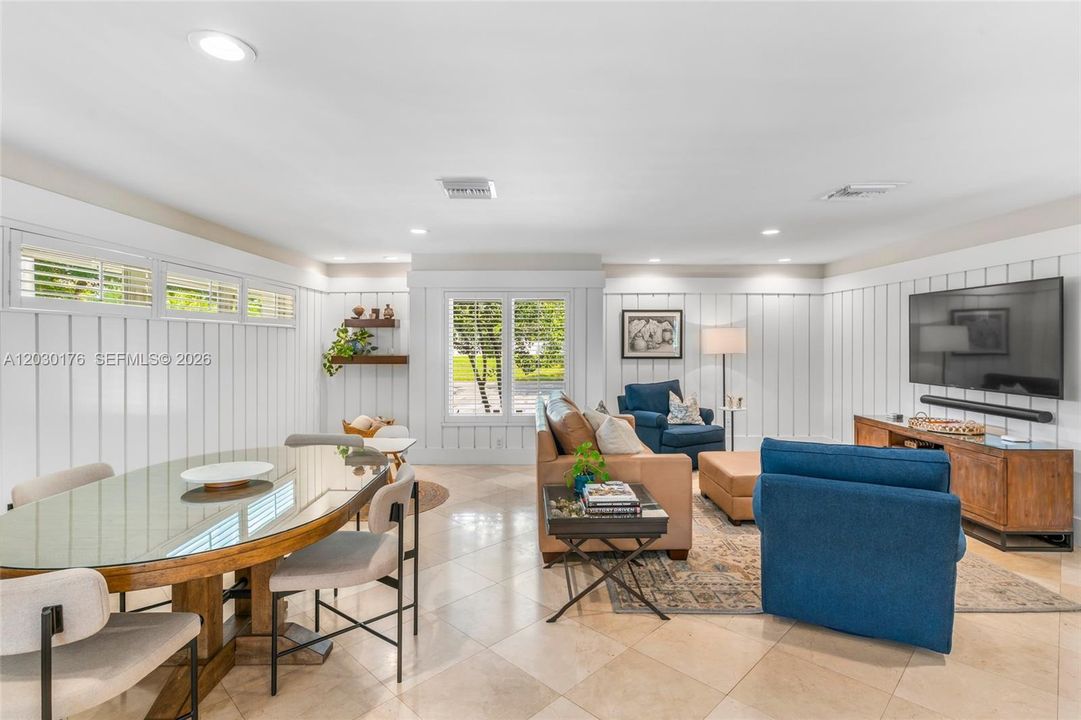 For Sale: $5,750,000 (5 beds, 5 baths, 4486 Square Feet)