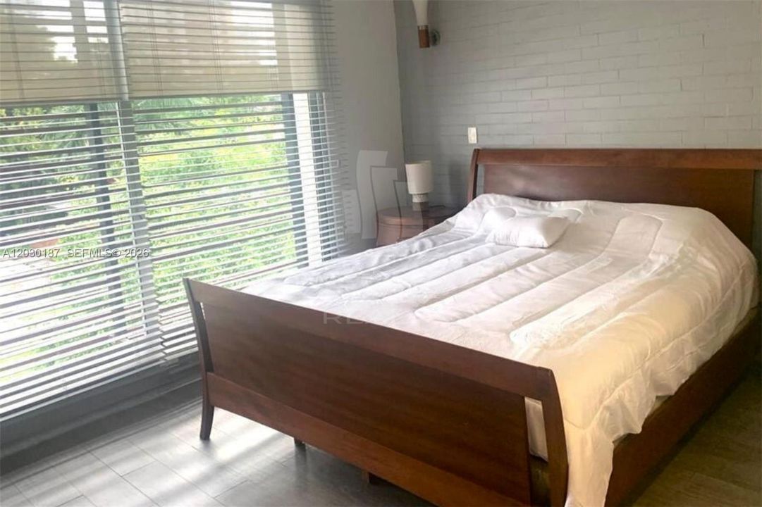For Sale: $5,500,000 (0 beds, 0 baths, 21818 Square Feet)