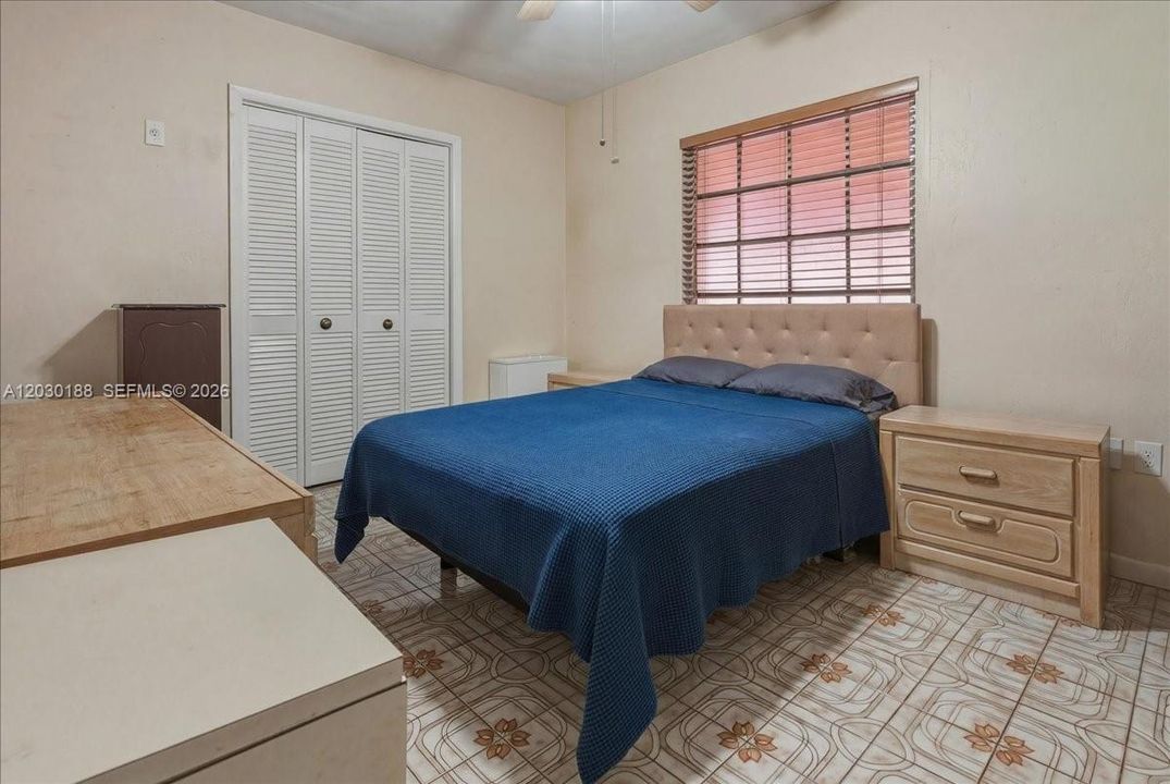 Active With Contract: $699,000 (3 beds, 2 baths, 1776 Square Feet)