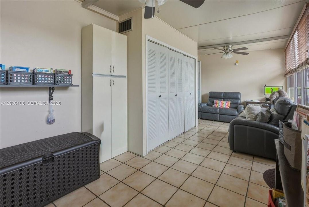 Active With Contract: $699,000 (3 beds, 2 baths, 1776 Square Feet)