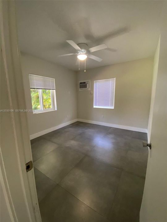 For Rent: $2,500 (1 beds, 1 baths, 1123 Square Feet)