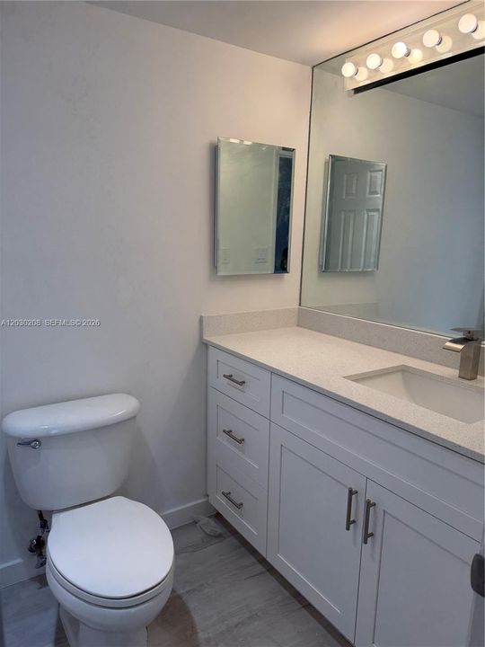 For Rent: $3,000 (3 beds, 2 baths, 1380 Square Feet)