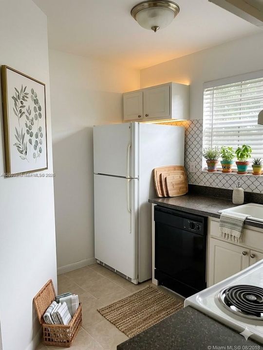 En Venta: $239,000 (2 camas, 2 baños, 0 Pies cuadrados)