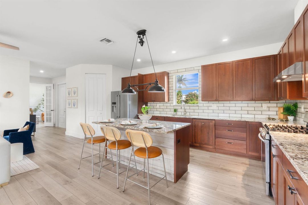 27-web-or-mls-2510 Lake Dr N, Boynton Be