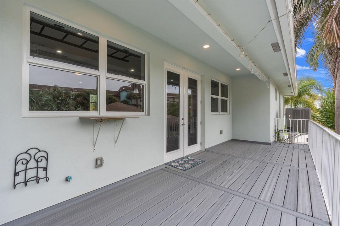 17-web-or-mls-2510 Lake Dr N, Boynton Be