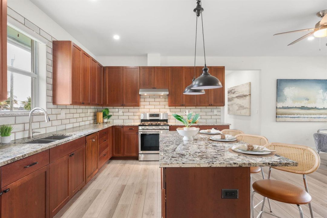 25-web-or-mls-2510 Lake Dr N, Boynton Be