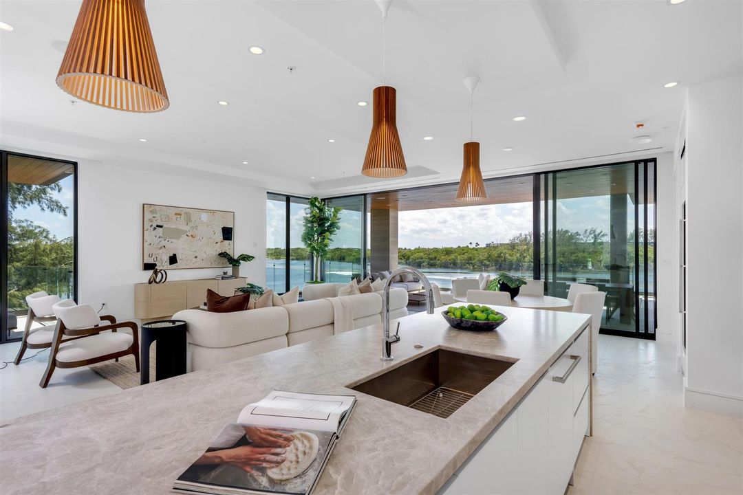 WATERVIEW KITCHEN
