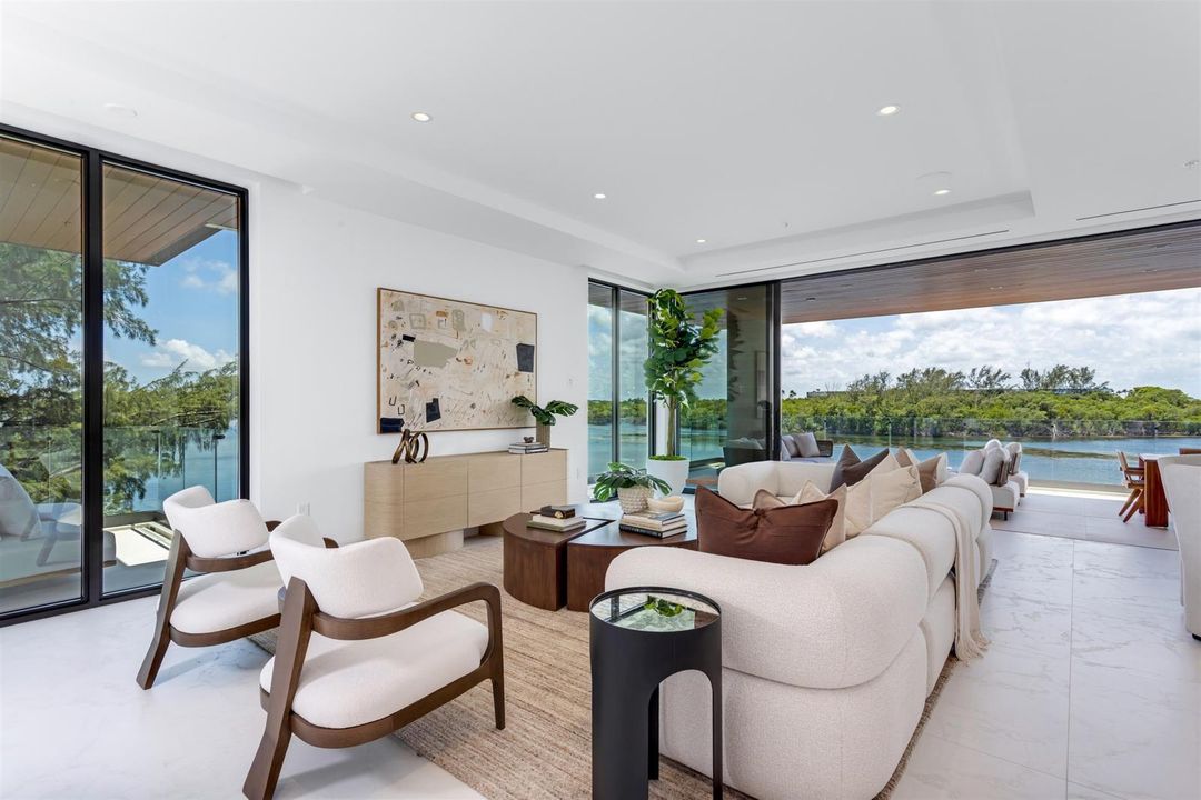 WATERVIEW LIVING ROOM
