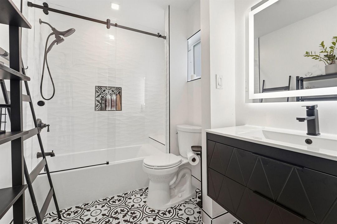 17_bathroom