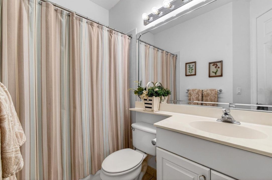 Guest Bathroom to shower