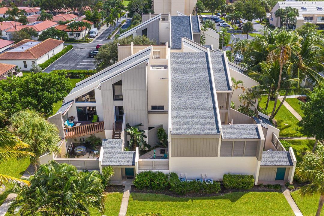 018-1605SUSHighway1-Jupiter-FL-small