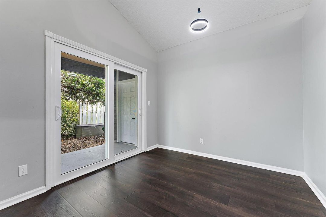 016-10440SEJupiterNarrowsDr-HobeSound-SM
