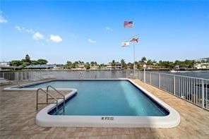 RoyalMarinerPool