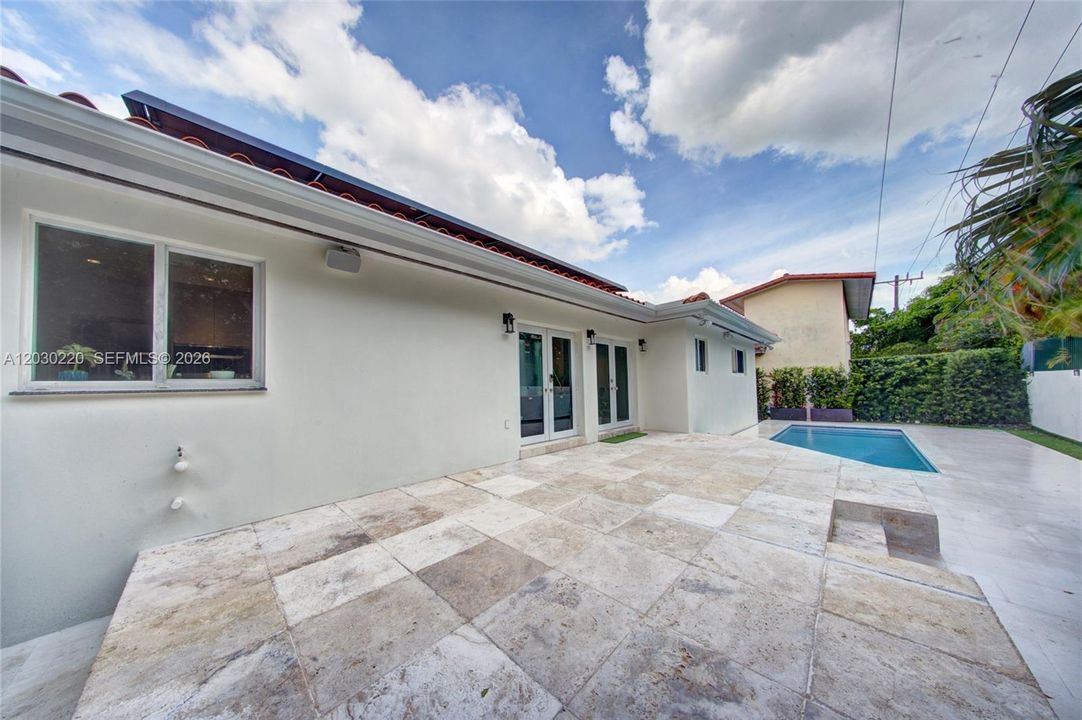 En Renta: $12,400 (3 camas, 2 baños, 1588 Pies cuadrados)