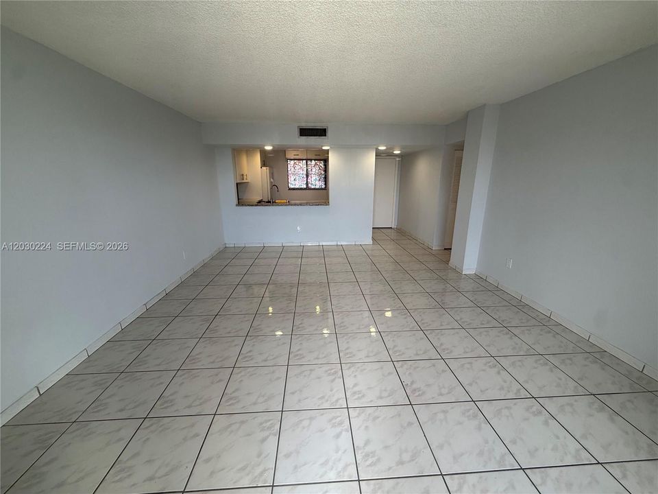En Renta: $2,300 (2 camas, 2 baños, 1030 Pies cuadrados)