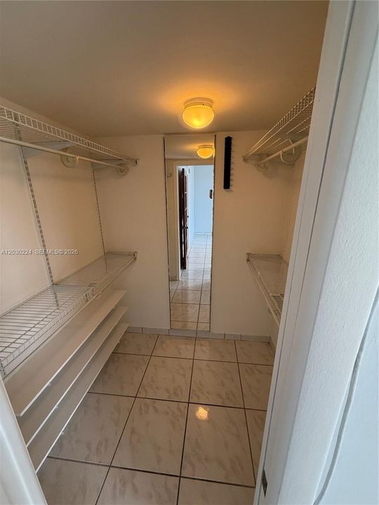 En Renta: $2,300 (2 camas, 2 baños, 1030 Pies cuadrados)