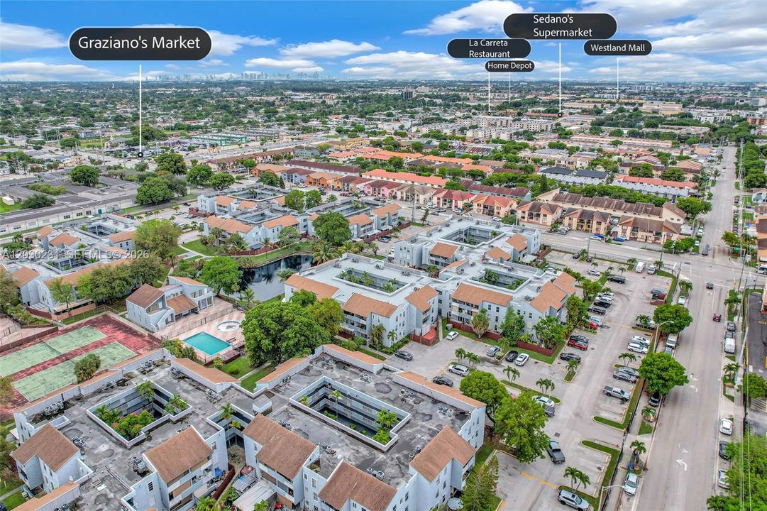 На продажу: $269,000 (2 спален, 2 ванн, 926 Квадратных фут)