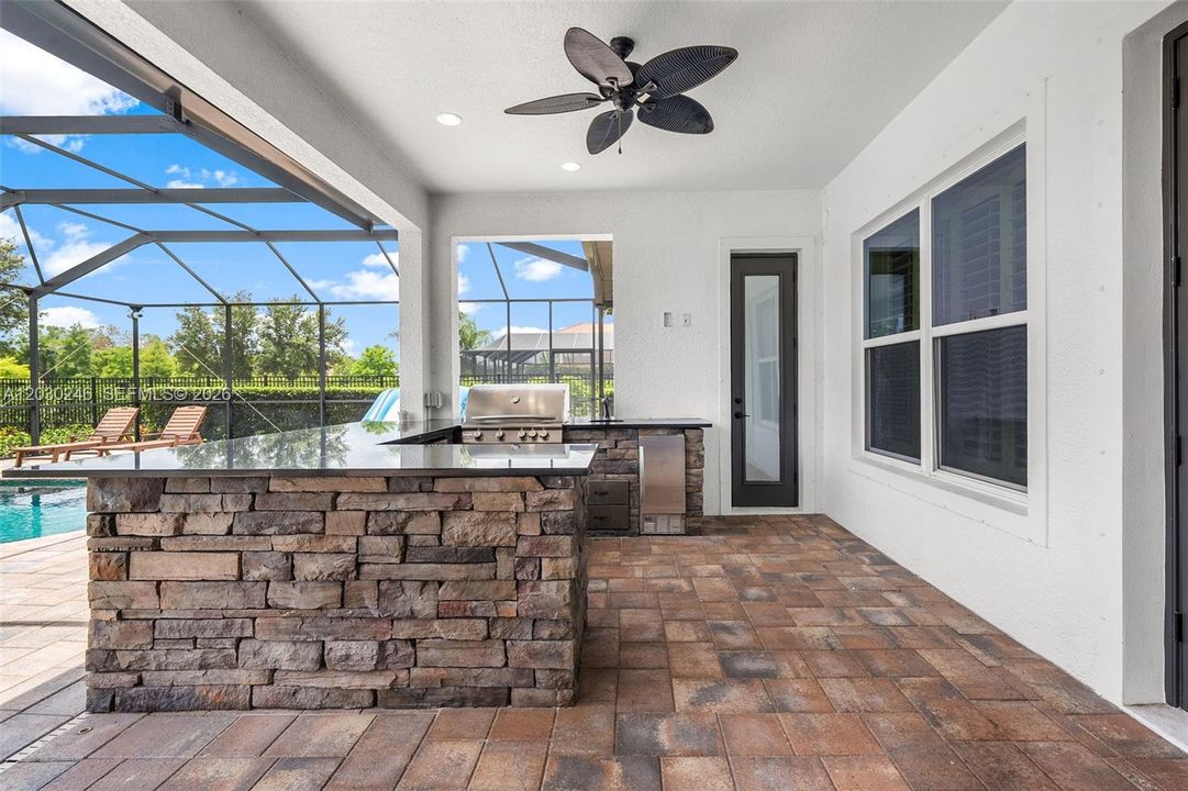For Sale: $1,699,995 (4 beds, 4 baths, 4025 Square Feet)