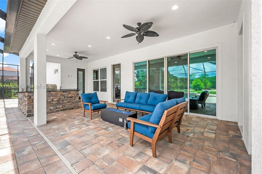 For Sale: $1,699,995 (4 beds, 4 baths, 4025 Square Feet)