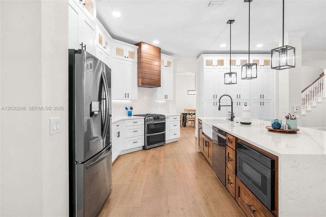 For Sale: $1,699,995 (4 beds, 4 baths, 4025 Square Feet)