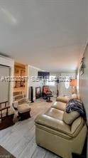 На продажу: $85,900 (122 кв.фт.)
