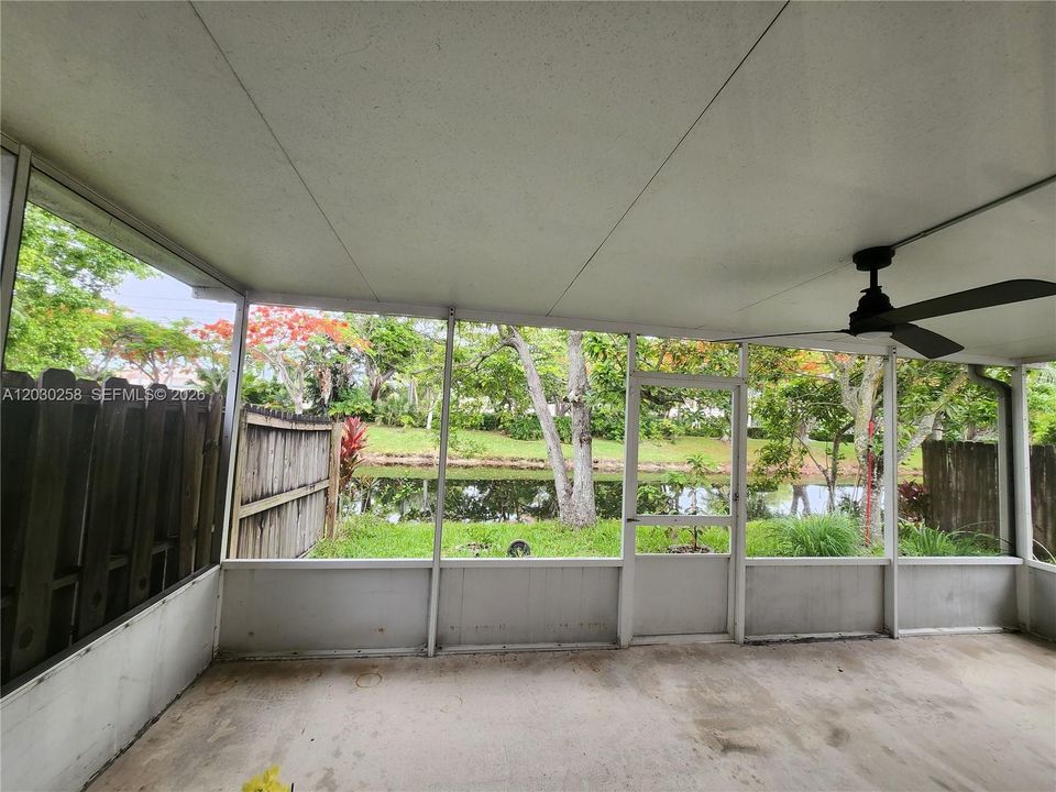 For Rent: $3,200 (3 beds, 2 baths, 1808 Square Feet)