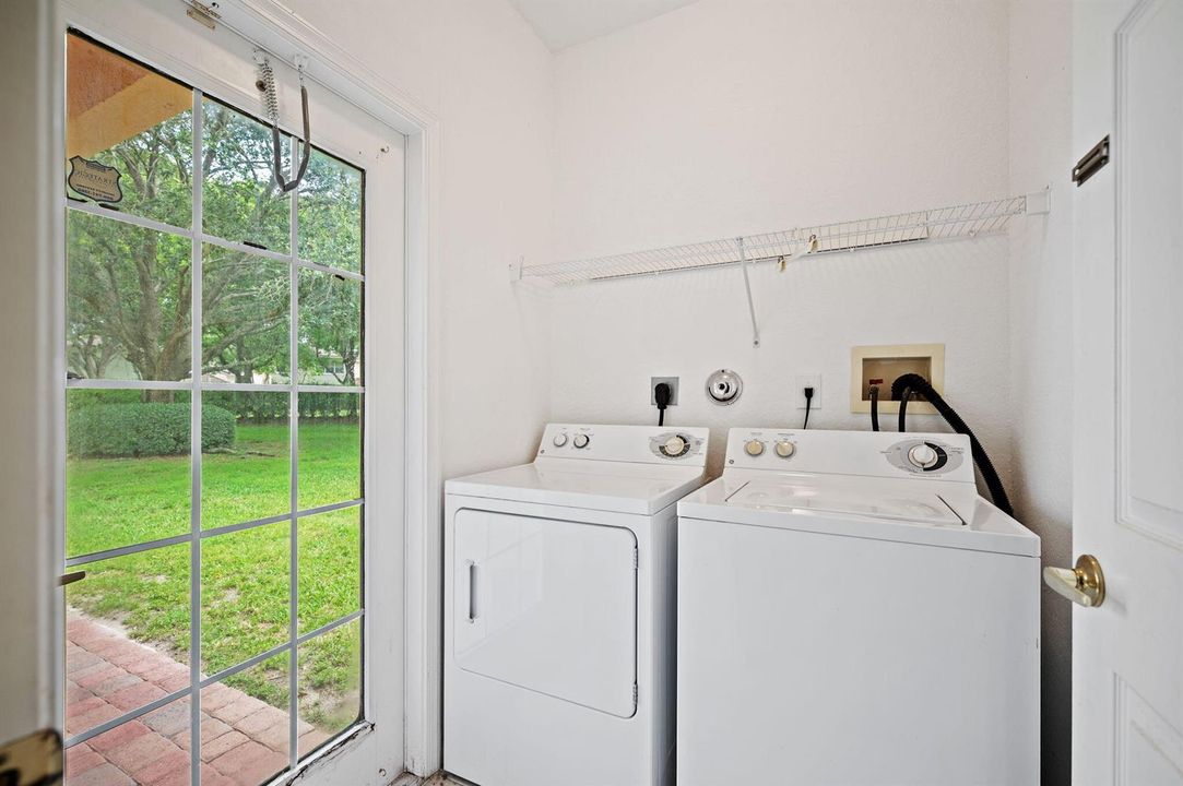 25-web-or-mls-2110-nw-75th-way
