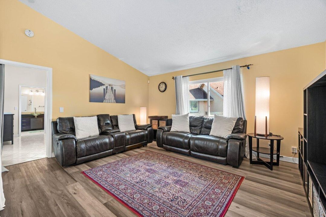 008-22525SwordfishDrive-BocaRaton-FL-334