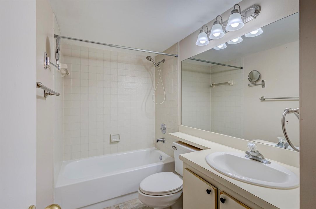 GUEST BATH