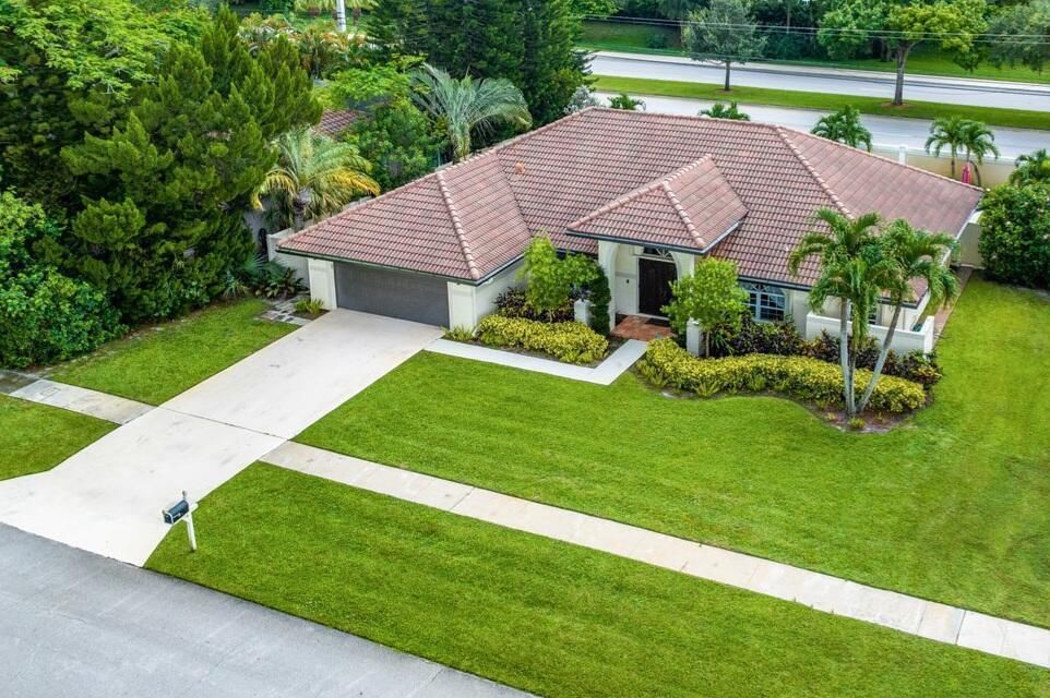 034-12898BucklandStreet-Wellington-FL-33