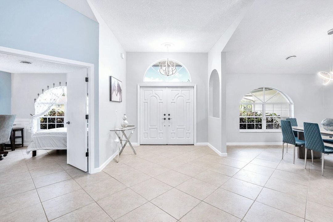 006-12898BucklandStreet-Wellington-FL-33