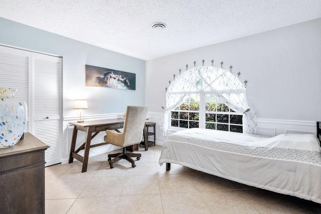023-12898BucklandStreet-Wellington-FL-33