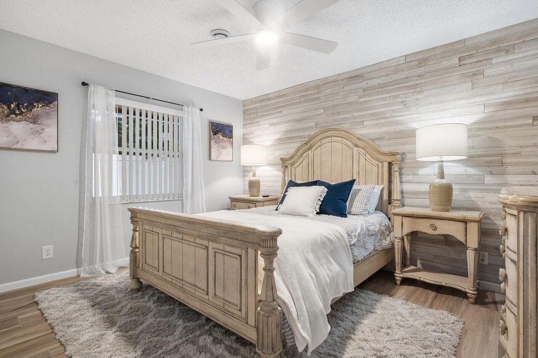 020-12898BucklandStreet-Wellington-FL-33