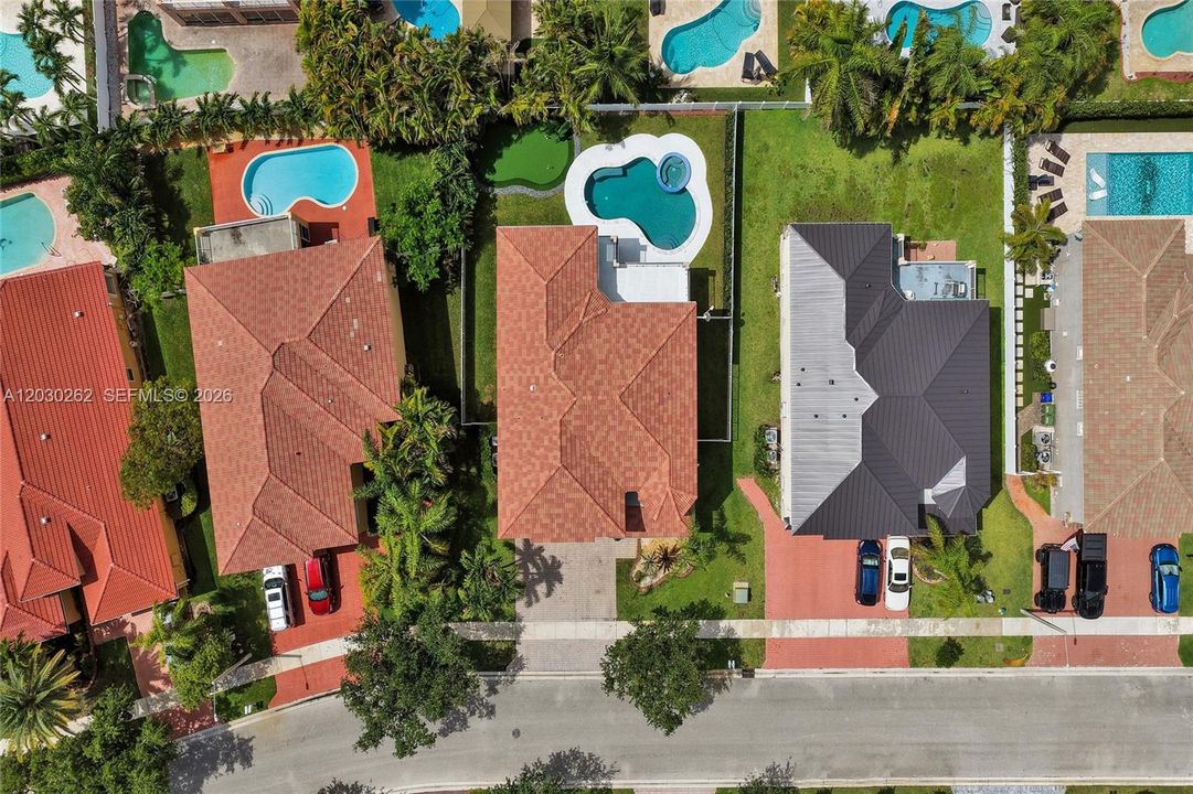 For Sale: $1,149,999 (5 beds, 4 baths, 3622 Square Feet)