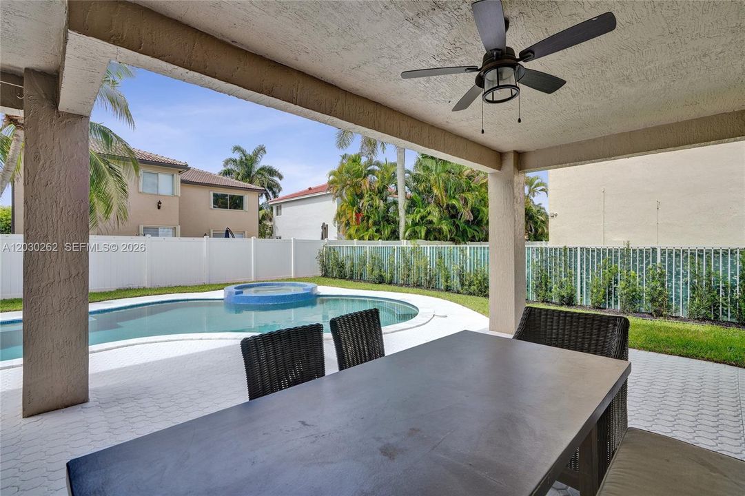 For Sale: $1,149,999 (5 beds, 4 baths, 3622 Square Feet)