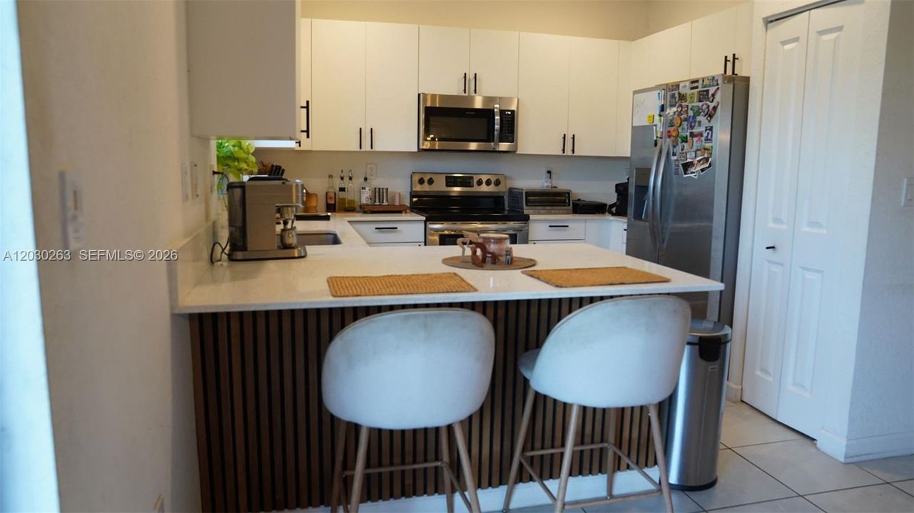 Недавно арендовано: $3,900 (3 спален, 2 ванн, 1595 Квадратных фут)