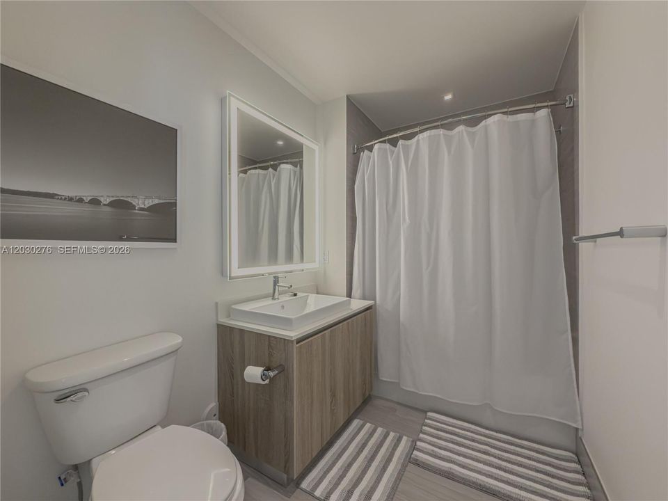 For Rent: $4,800 (2 beds, 2 baths, 1100 Square Feet)