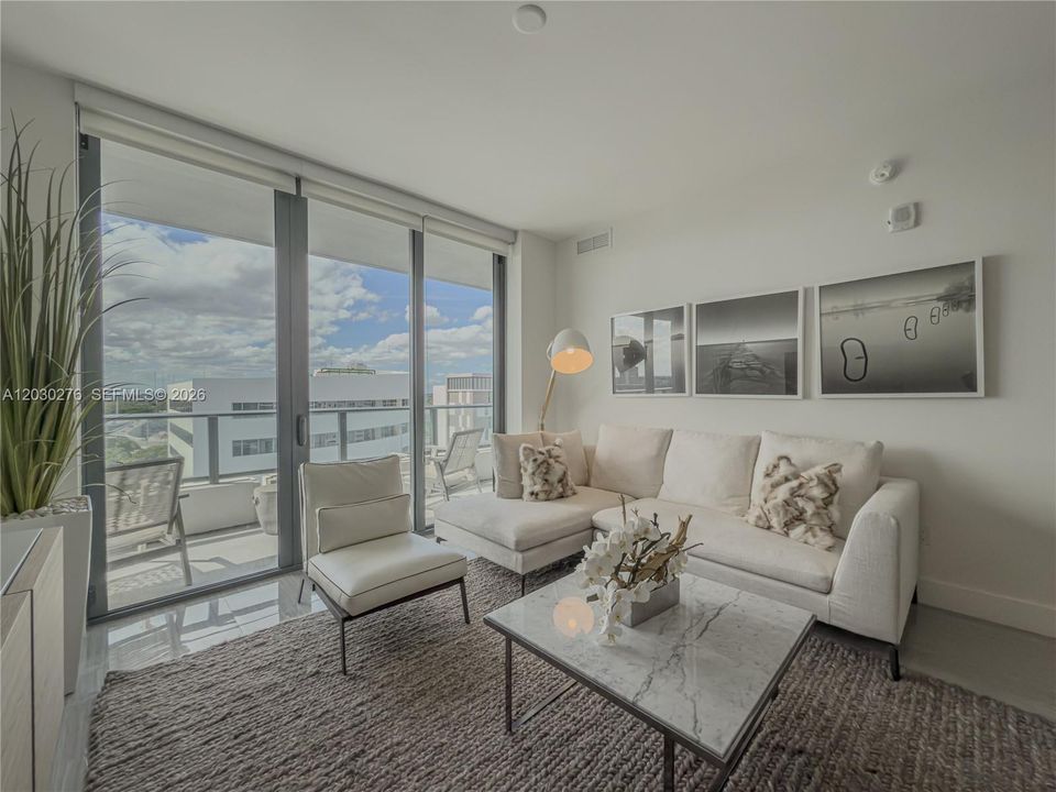 For Rent: $4,800 (2 beds, 2 baths, 1100 Square Feet)
