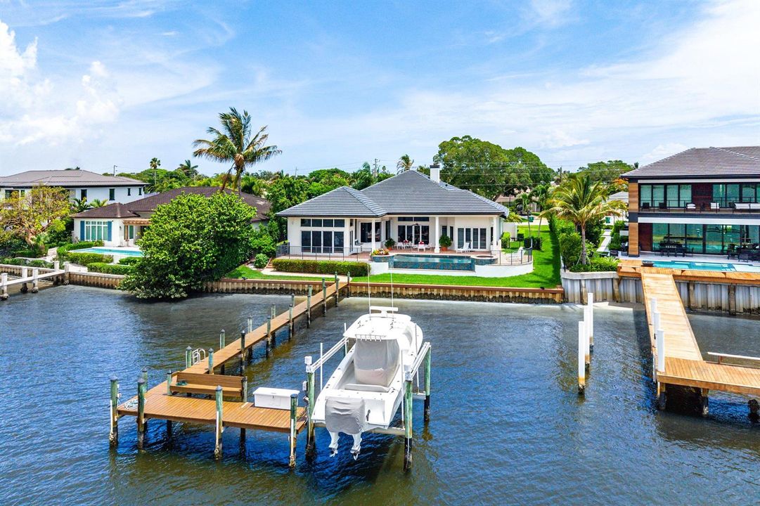044-47RiverDrive-Jupiter-FL-33469-SMALL