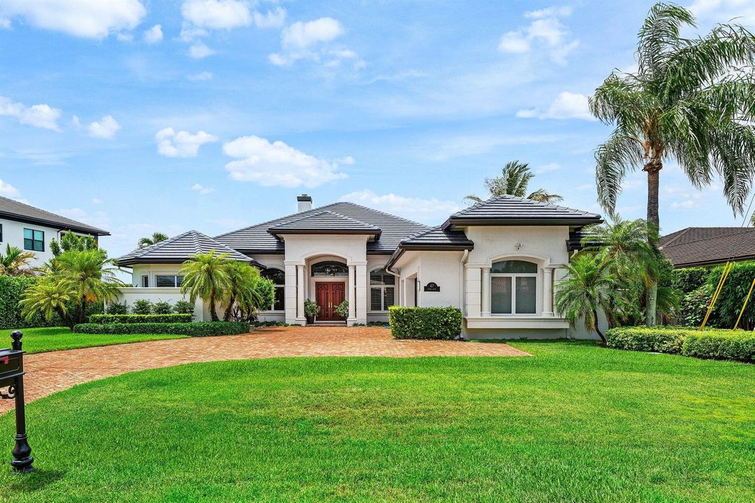 002-47RiverDrive-Jupiter-FL-33469-SMALL