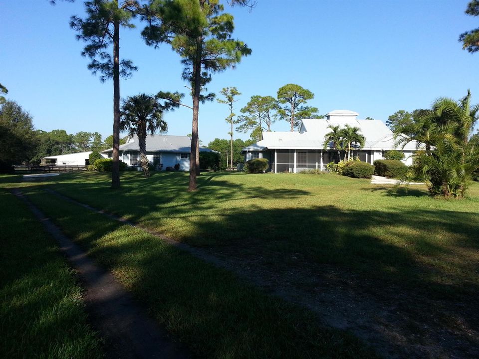 house & guest house full