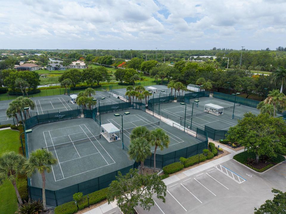 Tennis & Pickleball Courts