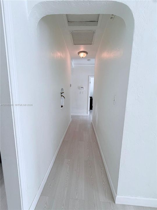 For Rent: $12,000 (4 beds, 2 baths, 1740 Square Feet)