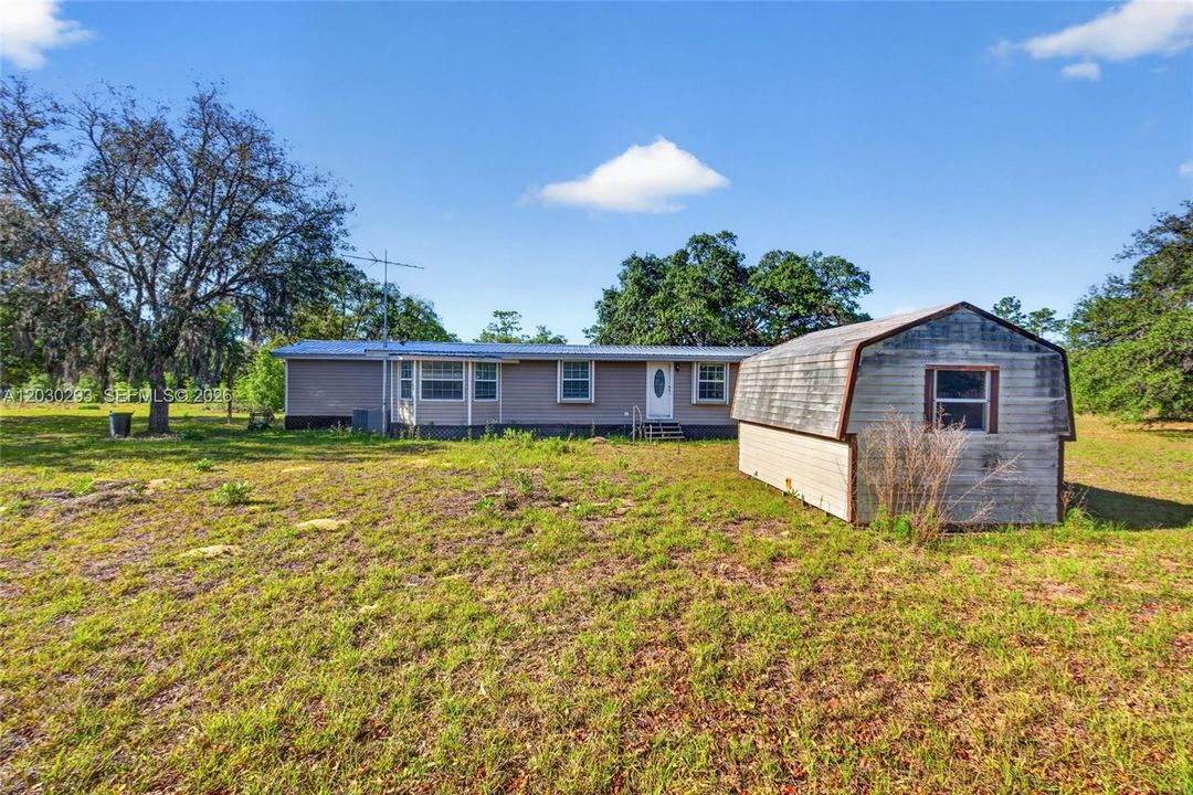 For Sale: $249,900 (2 beds, 2 baths, 1406 Square Feet)