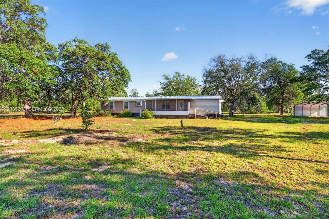 For Sale: $249,900 (2 beds, 2 baths, 1406 Square Feet)