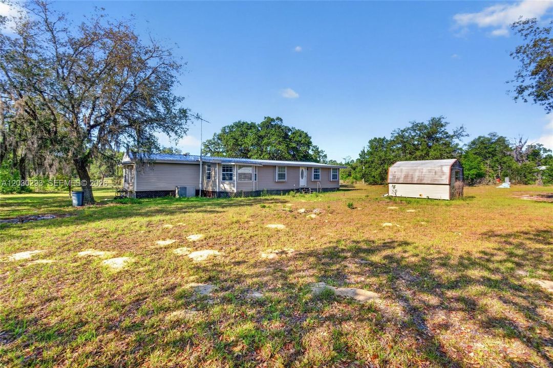 For Sale: $249,900 (2 beds, 2 baths, 1406 Square Feet)